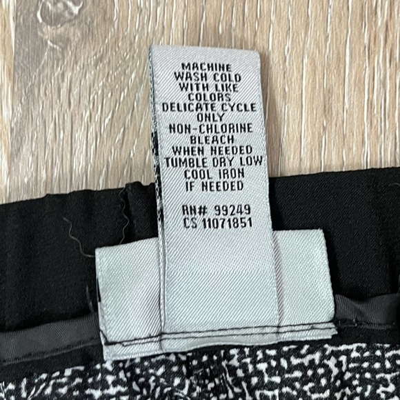 CATHERINES black & white patterned dress pants w/ black side stripe, size 30W. - Picture 5 of 7